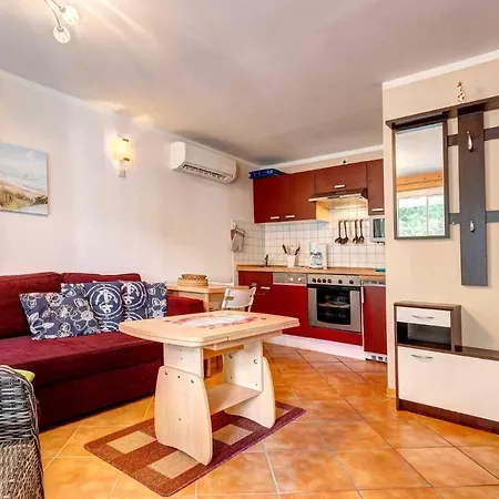 Ferienhaus Bergstrasse 1 * コルスヴァント